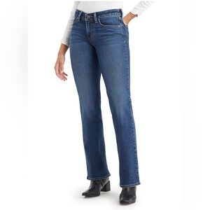 NWOT Levi's Women's Flare Jeans in Deep Blue